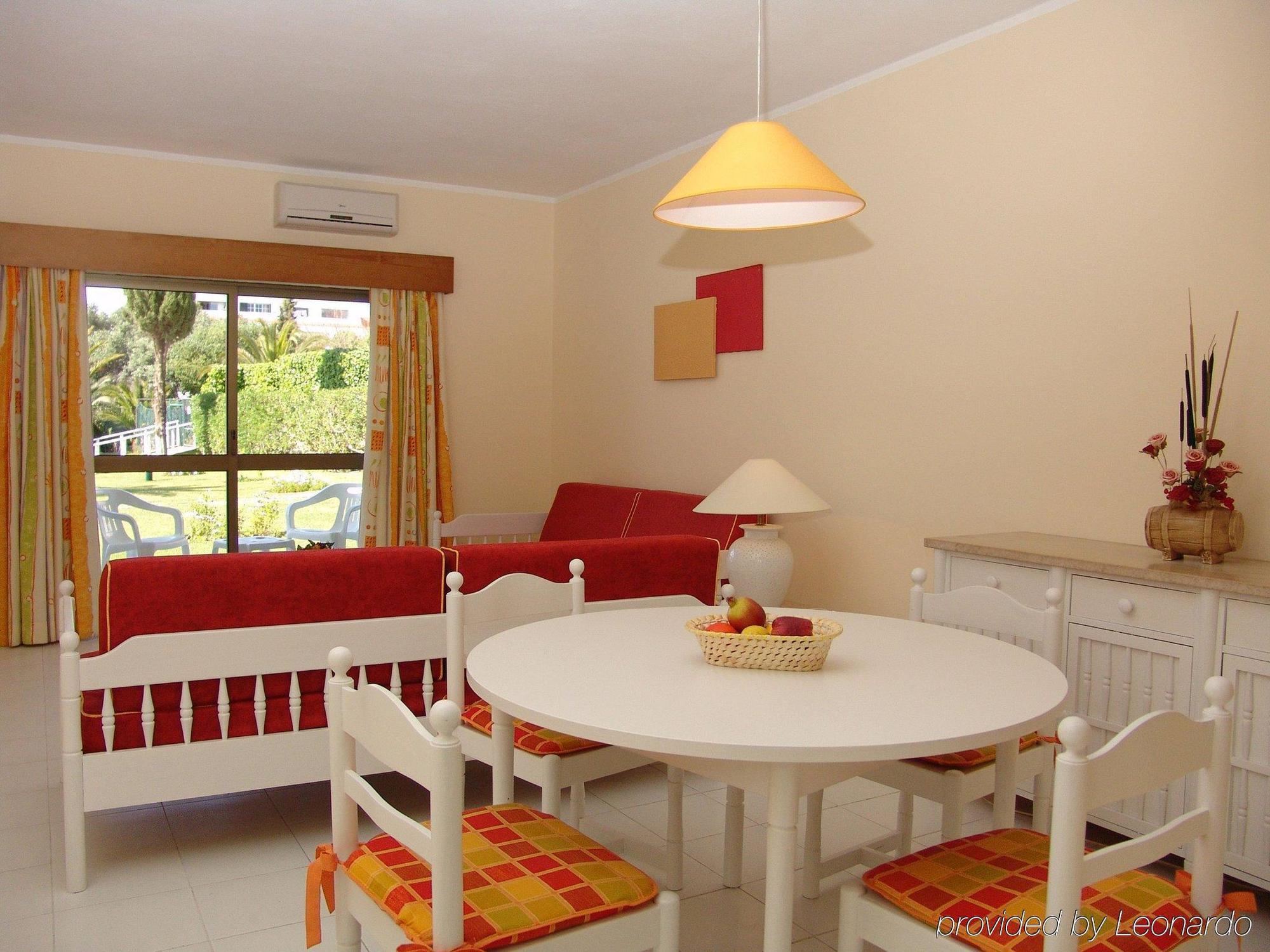 Cheerfulway Valmangude Jardim Apartamentos Albufeira Restaurang bild